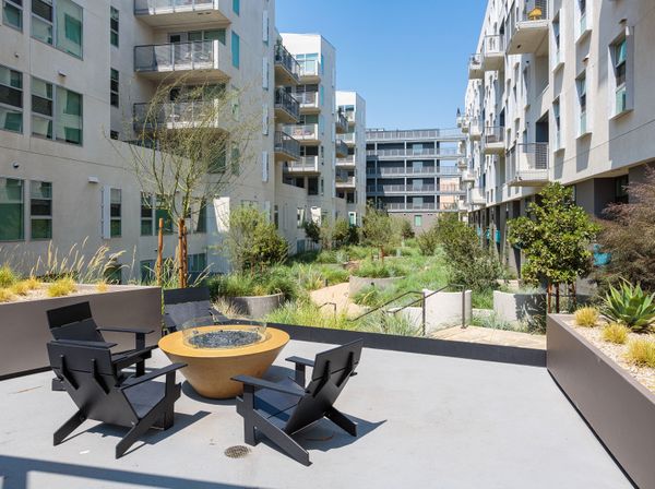 Central Studio with Garden and Jacuzzi - Serviced apartments for Rent ... - Remote Serviced Apartments For Seniors