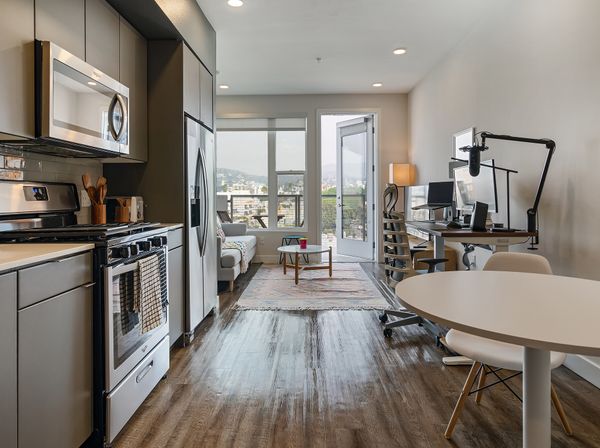 Picture of Cheap Serviced Apartments Singapore for Short Term by Figment®