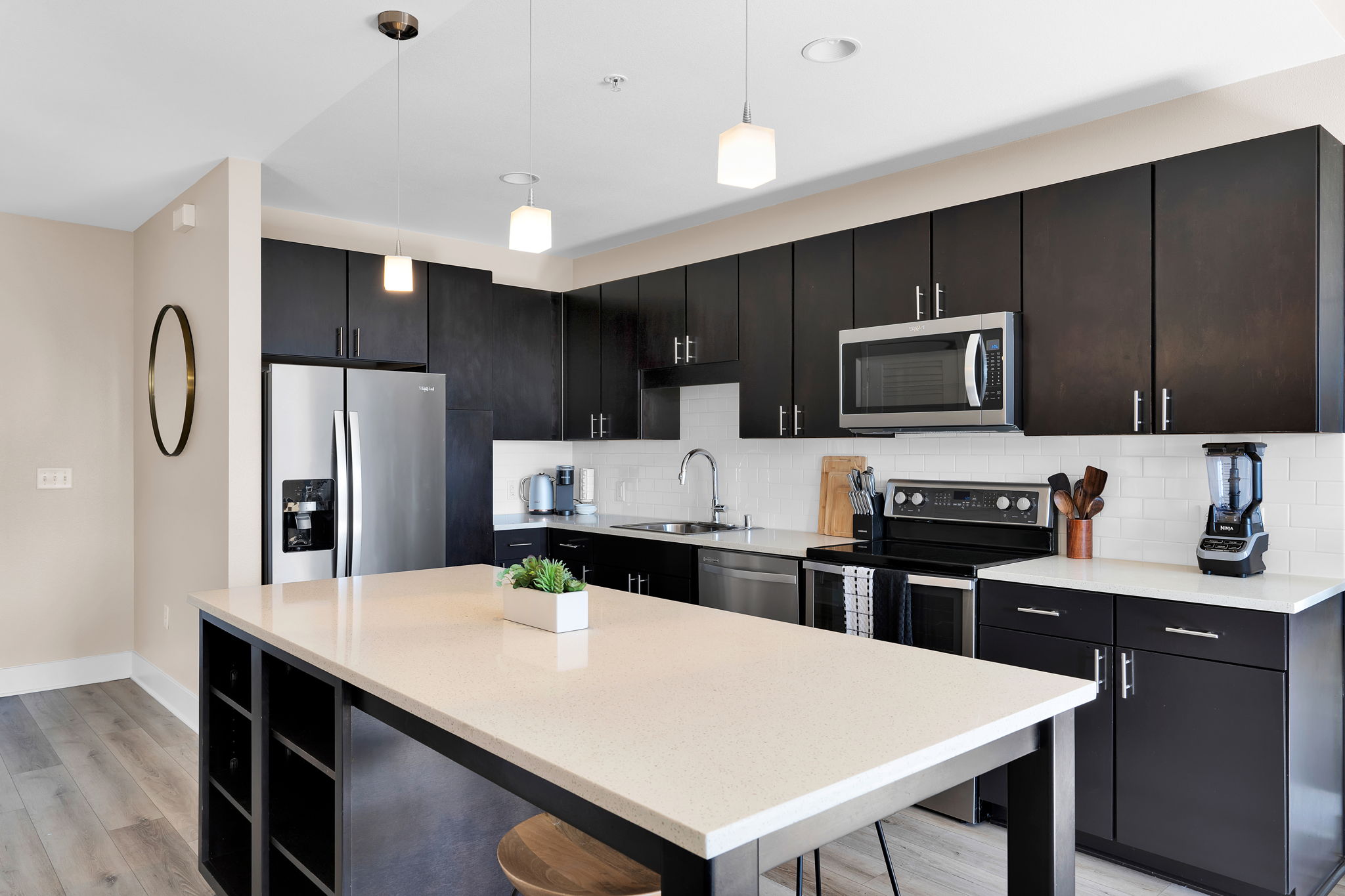 Mission Bay 1 Br W/ Work Setup By Anyplace - 11668 - San Francisco, CA