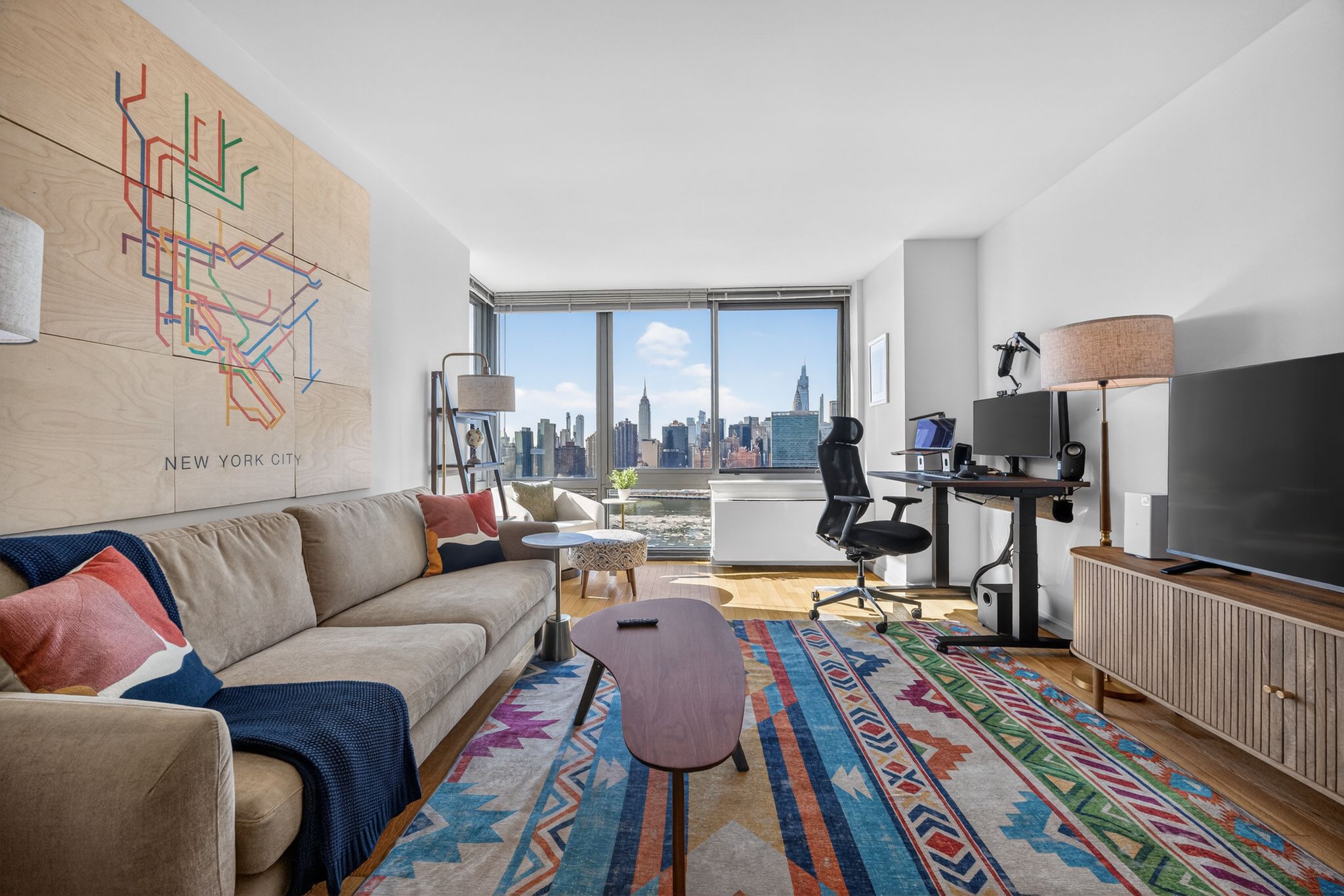 Long Island City 1 Br W/ Work Setup By Anyplace - 11743 - クイーンズ, NY